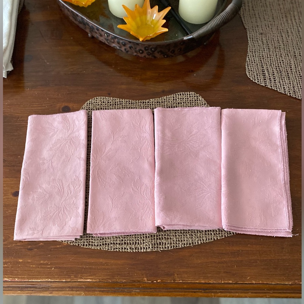 BEAUTIFUL LARGE PINK VINTAGE FRENCH LINEN DAMASK EMBROIDERED DINNER NAPKINS SET